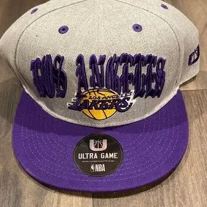 Lakers パープル キャップ ULTRA GAME Amazon.com: Ultra Game Los Angeles Lakers Snapback Team